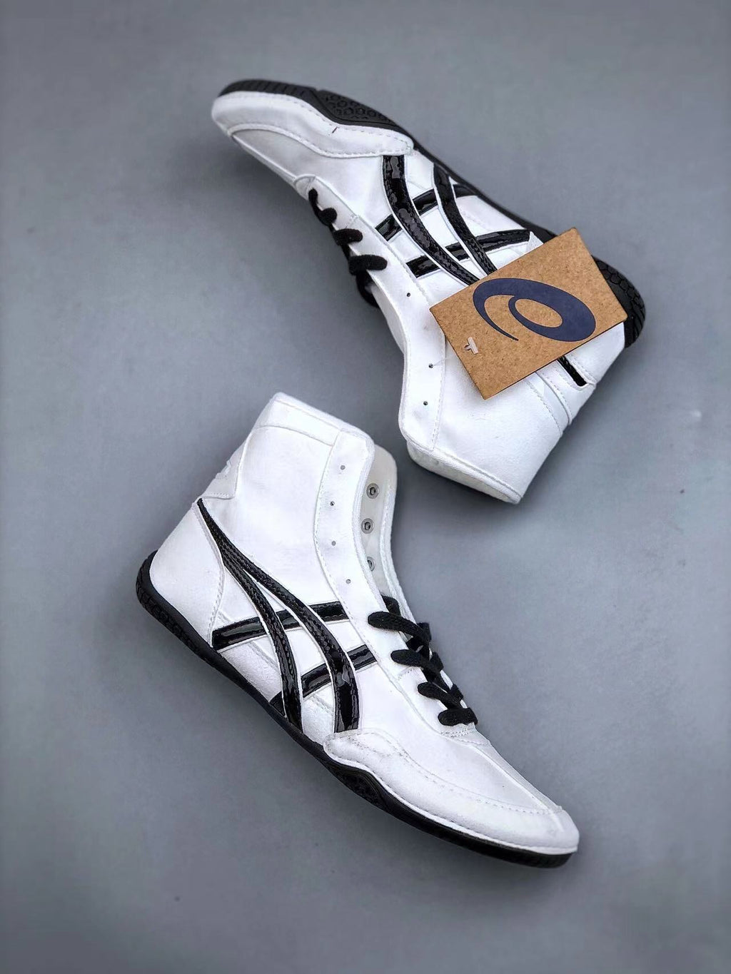 EX-EO TWR900 (ASICS TIGER)